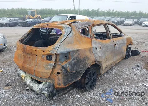 2015 Hyundai Santa Fe Sport 2.4L from USA, damaged, VIN 5XYZUDLB2FG262539